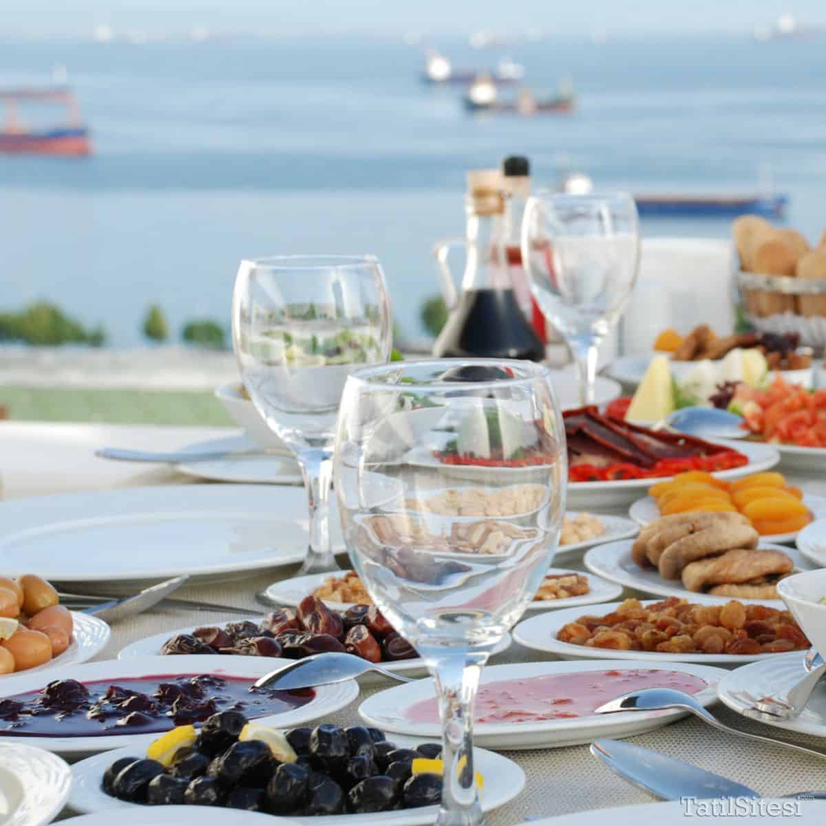 The Grand Mira Business Hotel